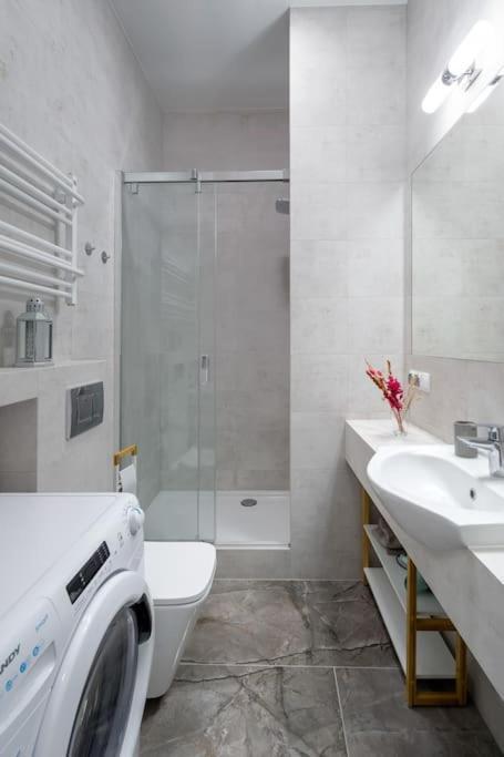 Charming Apartment In Calm And Central Area Krakkó Kültér fotó